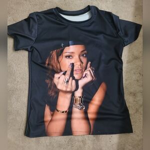 Vintage Rihanna Tee